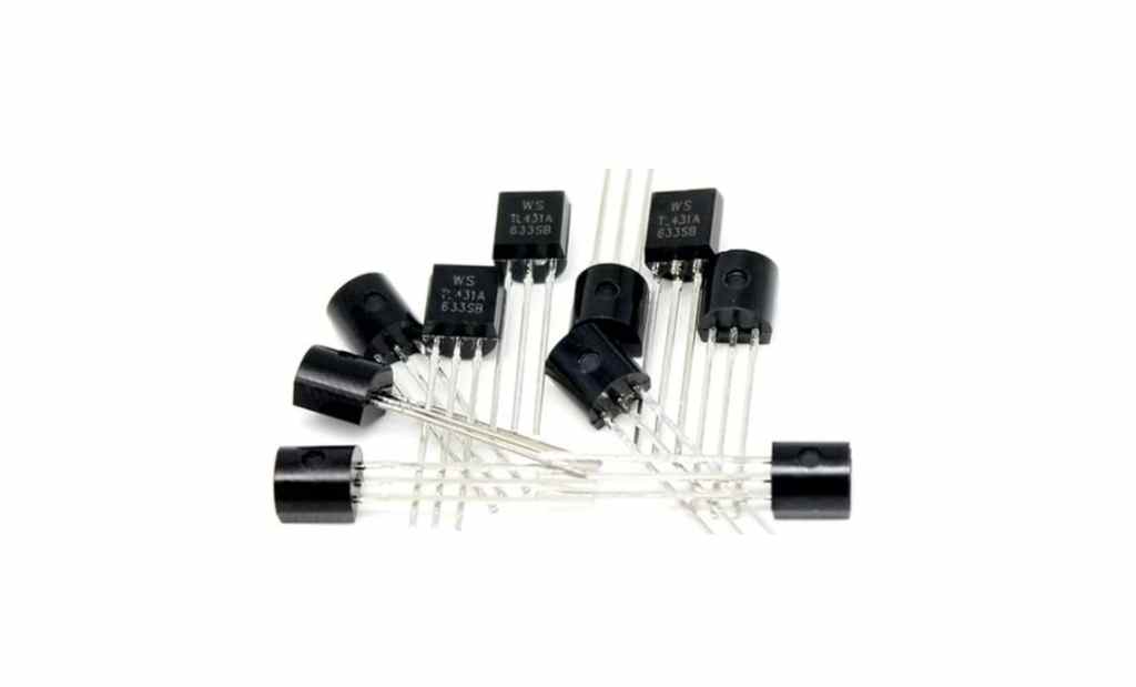 TL431: el transistor ajustable clave en regulación de voltaje y control de precisión. Descubre sus aplicaciones y beneficios en fuentes de energía y sistemas electrónicos avanzados.